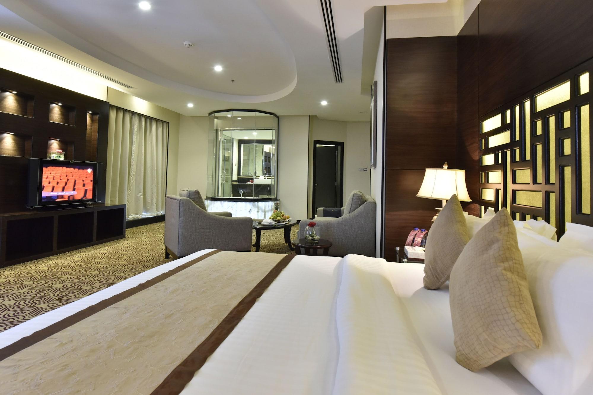 Awaliv International Hotel Ta'if Buitenkant foto Suite