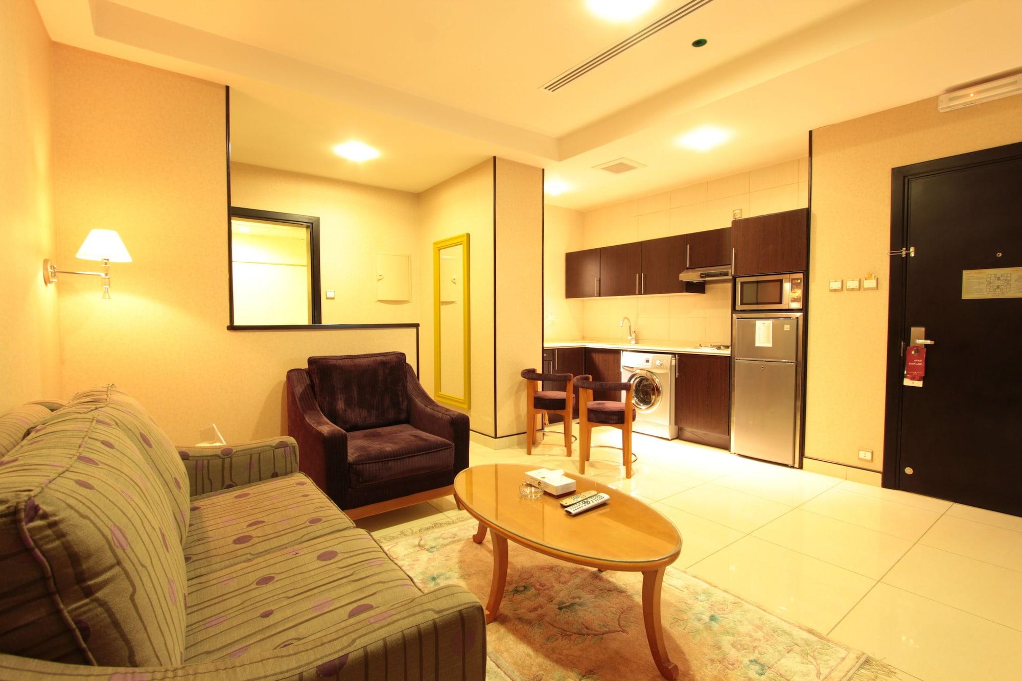 Awaliv International Hotel Ta'if Buitenkant foto A typical apartment