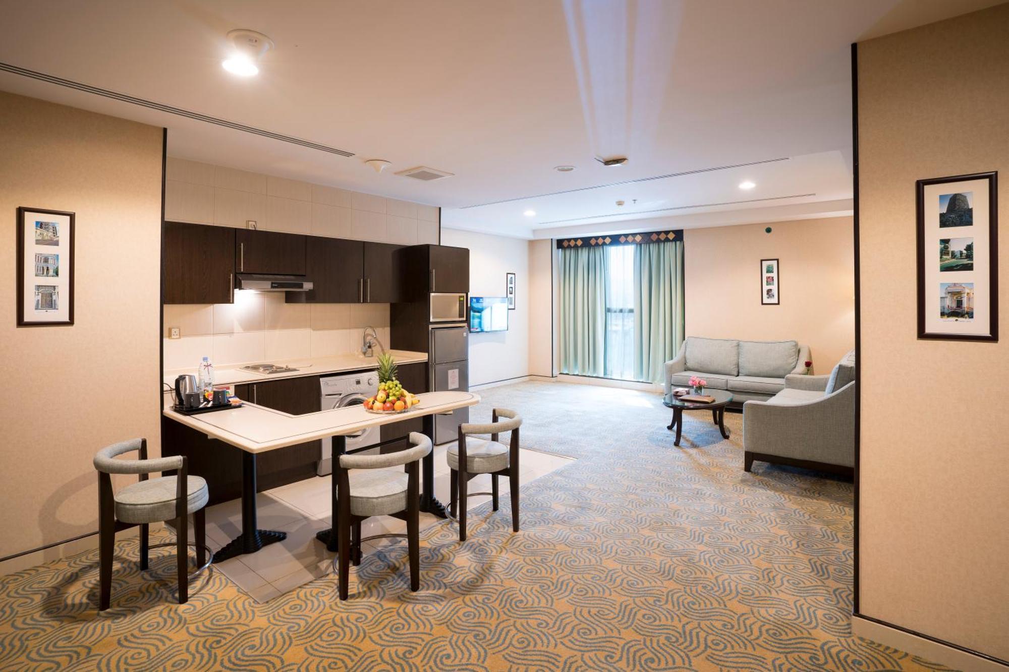 Awaliv International Hotel Ta'if Kamer foto A typical apartment at the Park