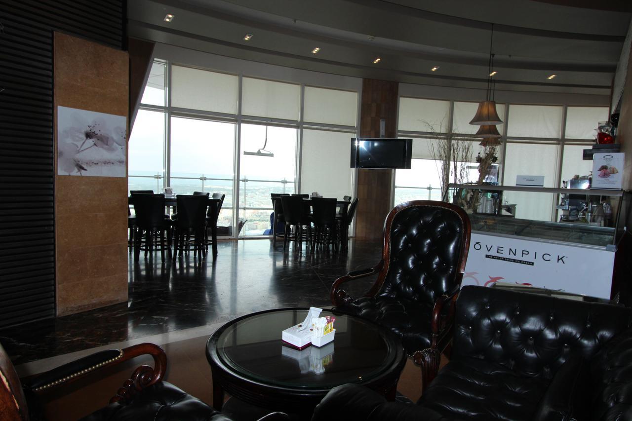Awaliv International Hotel Ta'if Buitenkant foto The lounge at the airport