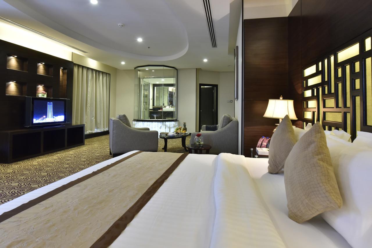 Awaliv International Hotel Ta'if Buitenkant foto