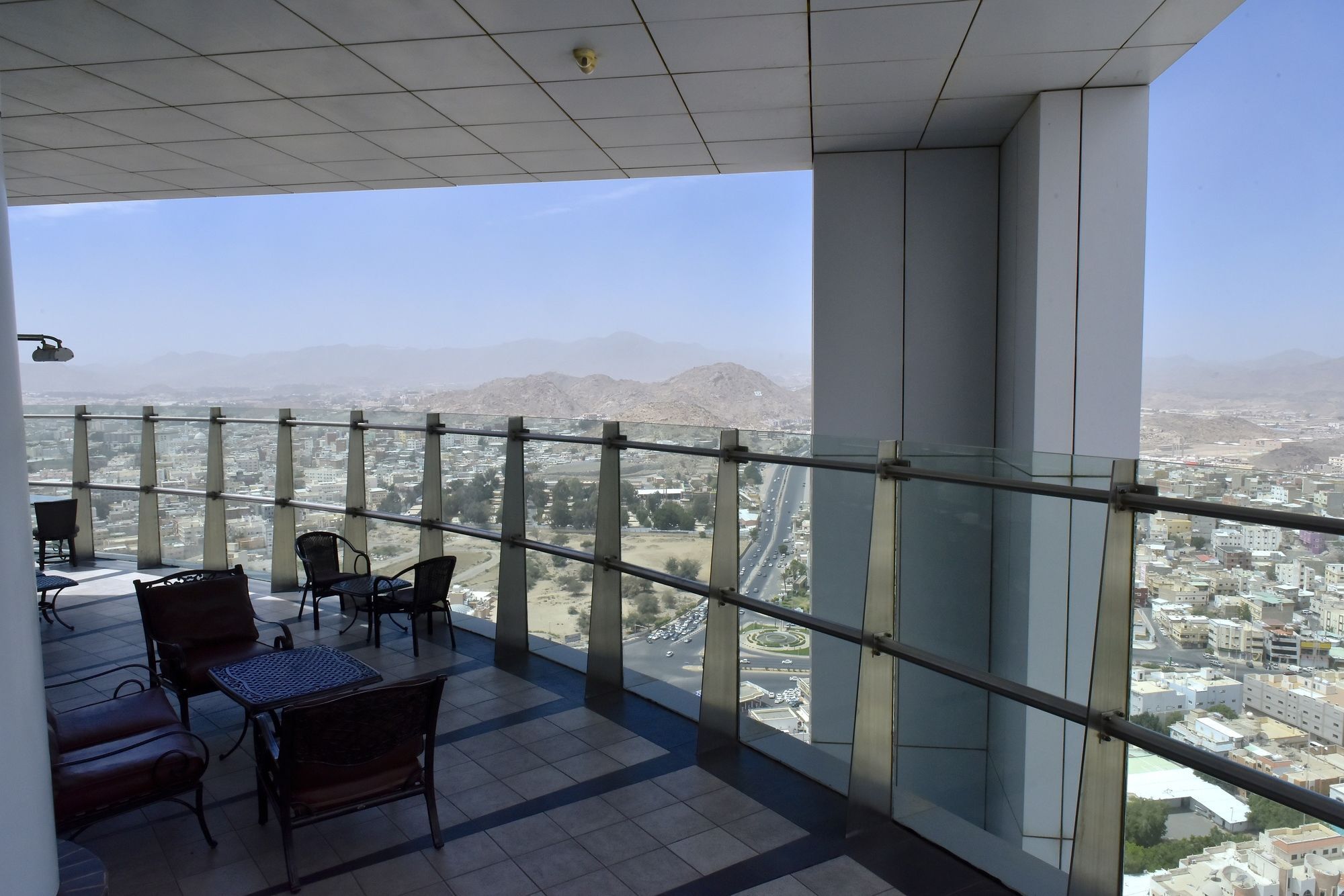 Awaliv International Hotel Ta'if Buitenkant foto View from the 30th floor